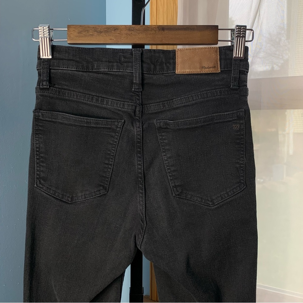 Madewell Black 9” High Rise Skinny Jeans - Picture 6 of 7